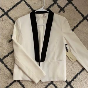 Forever 21 Off White & Black Blazer